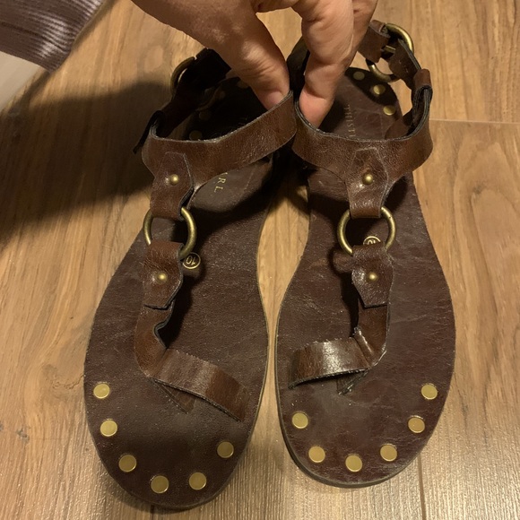 Shoes - Super cute sandal. Only worn once. Size 10